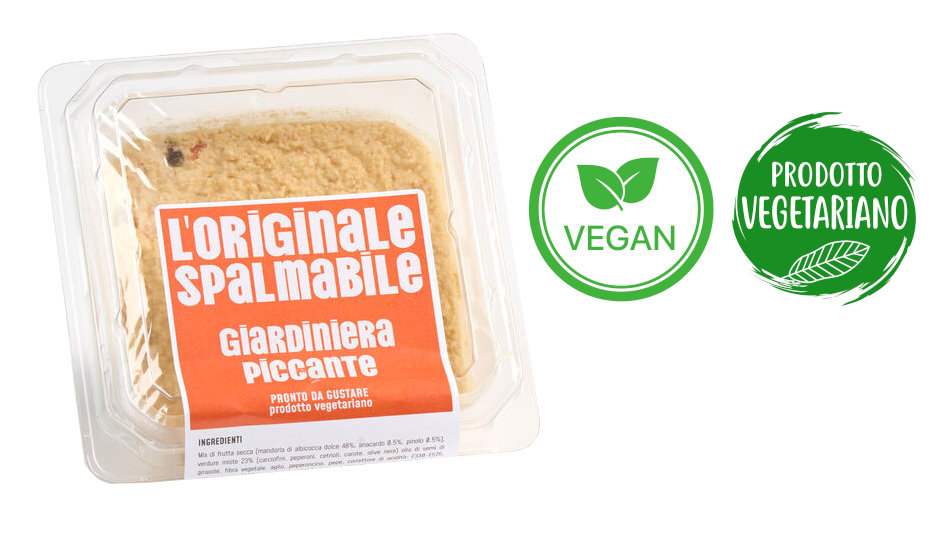 Vaschetta di L'Originale spalmabile Calfra con frutta secca e giardiniera piccante, prodotto vegetariano, ricco di fibre, proteine e vitamine