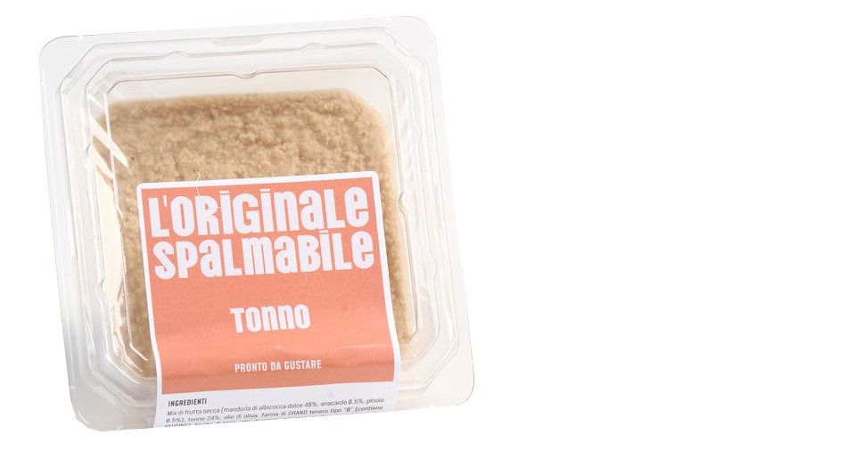 Vaschetta di L'Originale spalmabile Calfra con frutta secca e tonno, prodotto artigianale ricco di fibre, proteine e vitamine